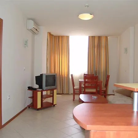 Private Apartament In Poseidon Слънчев бряг