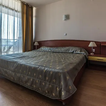 Private Apartament In Poseidon * Слънчев бряг