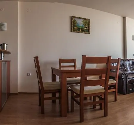 Private Apartament In Poseidon Слънчев бряг